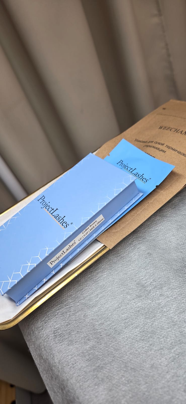 Claudia-Art-Wimpernverlängerung-Pic6 Claudia-ART_Brows_&_Lashes_Arbeitsplatz_2